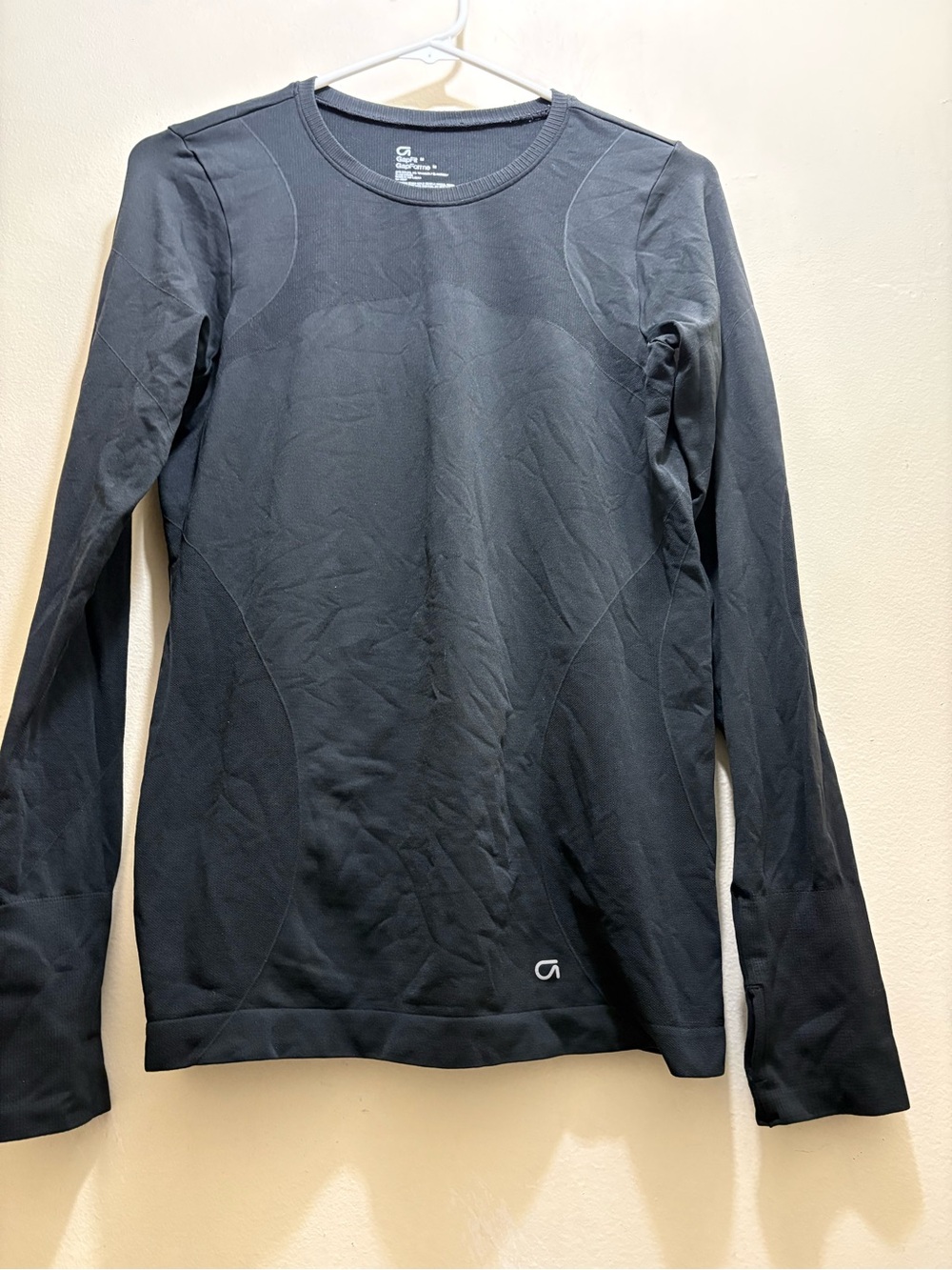 GAP FIT Black Activewear Crewneck Long Sleeve Top